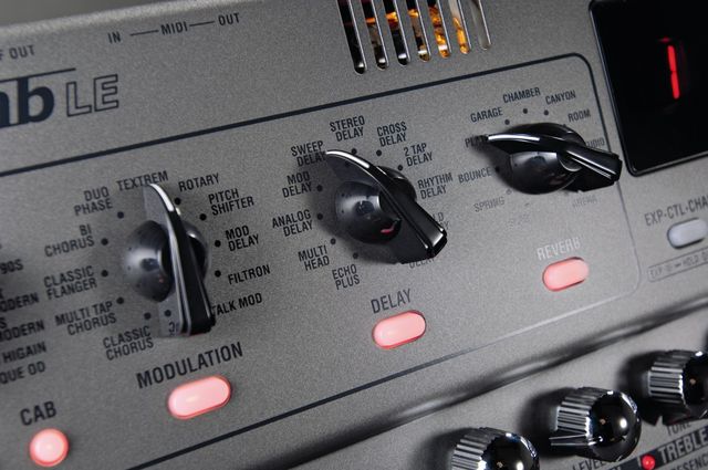 Vox Tonelab LE No need to trawl through endless menus - just select stomp and go!